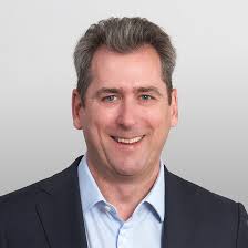 Paul Syms (Invesco): "En general, 2024 ha sido positivo para la renta fija  y las expectativas, hasta la fecha, se han cumplido"