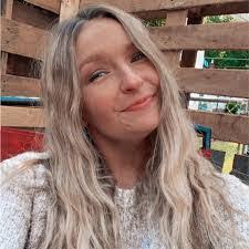 Missy Haley's Instagram, Twitter & Facebook