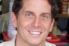 Paris Lives Up to Its Reputation as the City of Love (and Hugs)