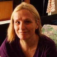 Tami Quinn's Instagram, Twitter & Facebook