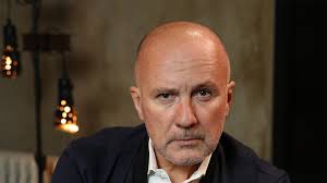 Faites entrer l'accusé