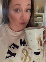 Ashley Lemmons's Instagram, Twitter & Facebook