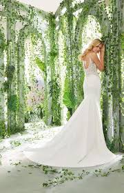 (wir / hausberg) 3das ist der gipfel von unserem hausberg / unseres hausberges4. Adornia Brautmode Brautkleid Mit Schleppe Brautkleid Hochzeitskleid Brautlook Schleppe Kleid Hochzeit Brautmode Brautkleid Designer