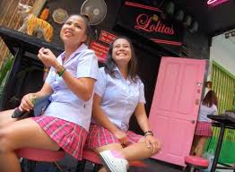 Събота, 13 март 2021 г. English Tourists Hit Lolitas In Bangkok After Deciding Happy Hour Is Actually Pretty Good Deal Compared With Other Places That Aren T Primarily Bj Bars Breaking In Asia