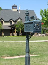 There is a newspaper holder located at the bottom. All Williamsburg Aluminum Mailbox Posts And Mailbox Williamsburg Decorative Aluminum Mailbox Style 219k 219 Imperial Mailbox Systems Midatlantic Mailbox Inc Product Details