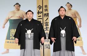 May 24, 2021 · 大関・照ノ富士の優勝インタビューについてリアルライブが報じた。綱取りがかかる7月場所に向け消極的な姿勢を窺わせる発言をした照ノ富士. ä»Šã§ã‚‚ä¿¡ã˜ã‚‰ã‚Œãªã„ æ­£ä»£ ç…§ãƒŽå¯Œå£«ã«å„ªå‹é¡è´ˆå'ˆ 8æ—¥ã‹ã‚‰11æœˆå ´æ‰€ æ¯Žæ—¥æ–°èž