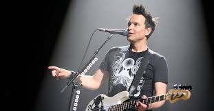 Hoppus says, for the past. Wjy8uqdksvpqum