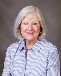 Jennifer Rath's Instagram, Twitter & Facebook