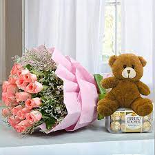 Shopping online florists gets you great flower delivery service, top holiday gifts, and gifts for all occasions. Order Flowers With Teddy Bears Online In Uae Ferns N Petals
