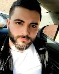 التل #ريف_دمشق العثور على جـ. ـثة الشاب ( حسن البج ) بمنطقة الدريج مربط  اليدين للوراء ومرمي داخل #جورة وذلك بعد #اختطافه من محل الجوالات بوادي  حنونة قبل عدة أيام على يد #