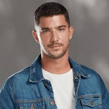 Kaan Yildirim Handsome Turkish Tv And Movie Actor Celebrities Male Turkish Actors Beard No Mustache