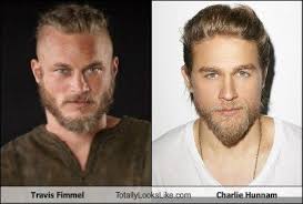 Travis Fimmel Totally Looks Like Charlie Hunnam Travis Fimmel Travis Fimmel Charlie Hunnam Charlie Hunnam