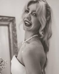 Kristen Aspinwall (@itskristenhamilton) • Instagram photos and videos