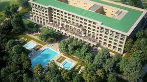 Stațiunea sfinții constantin și elena este situată în apropiere de nisipurile de aur și la o distanță de circa 10 kilometri nord de varna. Astor Garden Sf Constantin Si Elena Bulgaria 2021