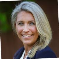 Kenneth Mee's Instagram, Twitter & Facebook