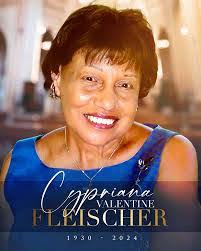 Maureen Mcqueen's Instagram, Twitter & Facebook