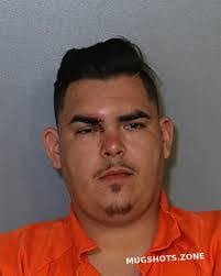 Albert Manriquez's Instagram, Twitter & Facebook