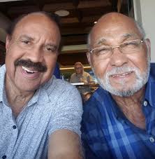 Chicago Cubs Fans Share Memories of Legendary Players