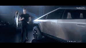 As tesla cybertruck armor glass stunt goes awry, musk notes room for improvement. I Can T Stop Watching This Video Of Elon Musk Breaking His Cybertruck Windows
