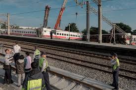 These tours include both short and long journeys that you can work into vacations to incredible destinations in the usa. Taiwan Train Crash Nippon Sharyo Finds Design Defects In Derailed Train