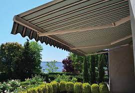 Awing Gulung Otomatis Warna Hijau Awninggulung Http Www Putracanopy Com Awning Gulung