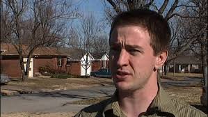 Tulsa Police Officers Rescue Homeowners From House Fire