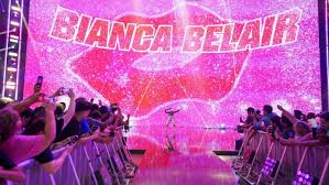 Roman reigns retained the wwe universal championship at money in the bank 2021. Gwhqrsziafecdm