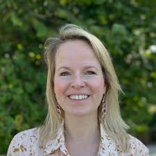 Rachelle Janssen's Instagram, Twitter & Facebook