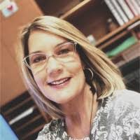 Michele Riley's Instagram, Twitter & Facebook