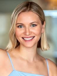 Rachel Hale's Instagram, Twitter & Facebook