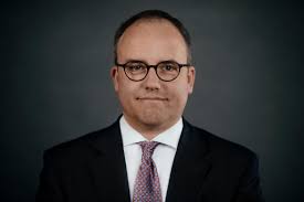 POELLATH advises Amapharm GmbH