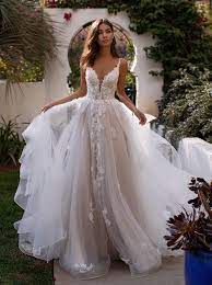 Stunning Textured Gown Plain Wedding Dress Tulle Wedding Gown Aline Wedding Dress