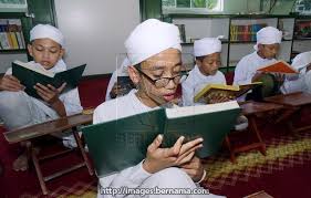 Pada masa remaja, dapat dikatakan seseorang mengalami perkembangan yang khusus. Bernama Radio Ar Twitter Ibu Bapa Perlu Melihat Dan Menghormati Institusi Tahfiz Sebagai Pusat Pembelajaran Al Quran Dan Ilmu Agama Bukannya Sebagai Pusat Pemulihan Akhlak Bagi Remaja Bermasalah Dan Gagal Dikawal Ketua