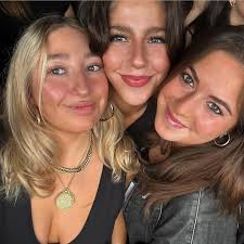 Open house day 1✓ So excited for day 2 tomorrow!!! #gophi 🦒♥️