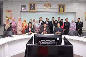 Khusus bagi warga perkhidmatan awam 9. íŠ¸ìœ„í„°ì˜ Icu Jpm ë‹˜ Sesi Pertemuan Ketua Pengarah Unit Penyelarasan Pelaksanaan Icu Jabatan Perdana Menteri Jpm Ybhg Datuk Nor Azri Zulfakar Bersama Pegawai Pegawai Baharu Turut Hadir Pengarah Bahagian Khidmat Pengurusan Icu Jpm