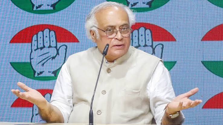 पीएम मोदी की 'दिमागी नक्सल' वाले बयान पर कांग्रेस का तीखा पलटवार- 'यह घबराहट का संकेत है'