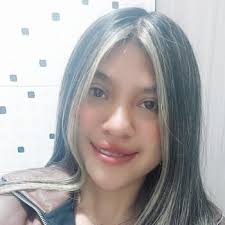 Samira Alejandra Navarro (19)