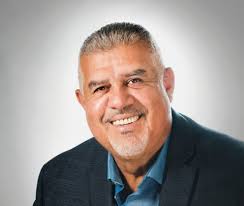 LNB le da bienvenida a Luis Sojo