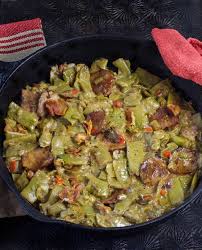 Creole Smothered Green Beans With Andouille Sausage Andouille Sausage Recipes Louisiana Recipes Smothered Green Beans
