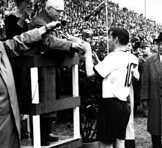 Quizas la mejor seleccion de todos los tiempos. El Milagro De Berna 1954 Suiza Museo De Futbol