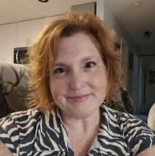 My doctor is sending me to bariatric within a month or two he says and I  have no idea what to expect I'm currently 322 lbs. what is a reasonable  amount to