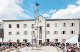 4.64417 latitude :44.3733 altitude :70 ☀ le département de l'ardèche est au carrefour de plusieurs climats : Bourg Saint Andeol La Cascade Est Motivee Et Solidaire