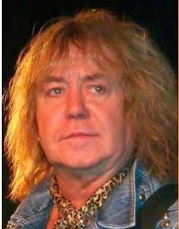 24229 RBP 29.9.2020 Alan Lu. You're my idol. I'll be your 7/10 any day