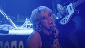 Baixar nova musica de gerilson insrael feat. The Cranberries Calls Miley Cyrus Zombie Cover As One Of The Finest Ever