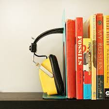 Show your stripes when you paint dogs, cats, horses, elephants or your other favorite animal and place them on your shelves. Diy Funky And Cool Bookend Ideas Craft Weekly