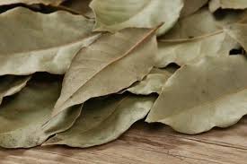 Masakan dengan campuran daun kemangi akan menghasilkan rasa. Daun Salam Kering Bermanfaat Untuk Kesehatan Ini Penjelasannya