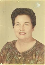 Evelyn Britt's Instagram, Twitter & Facebook