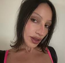 almost wore this tonight yall.. idek