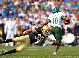 Punter Ben Turk 35 Saves A Touchdown For The Irish Ncaa Football Notre Dame Dame