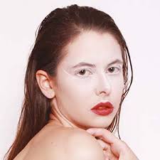 BELLE Fashion & Beauty Magazine